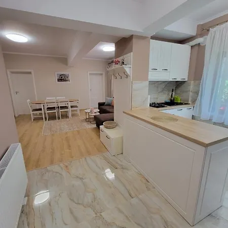Arya Vacation House * Constanţa