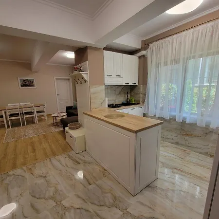 Arya Vacation House Διαμέρισμα